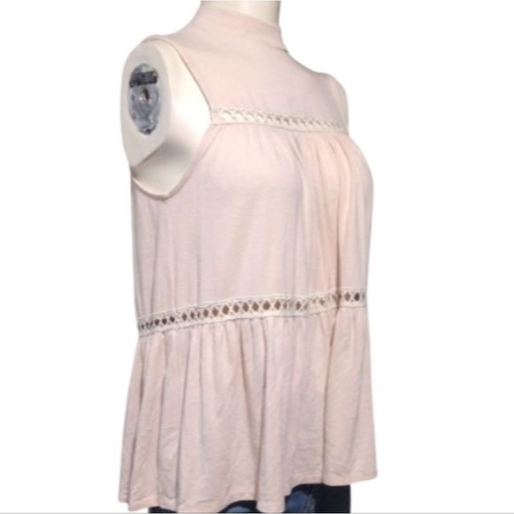 Light Pink Babydoll Style Mock Neck Buttons Crochet Detailing Size XS Basil Lola - Picture 5 of 9